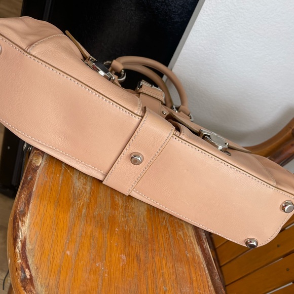 Marc Jacob’s leather satchel handbag - Picture 4 of 5